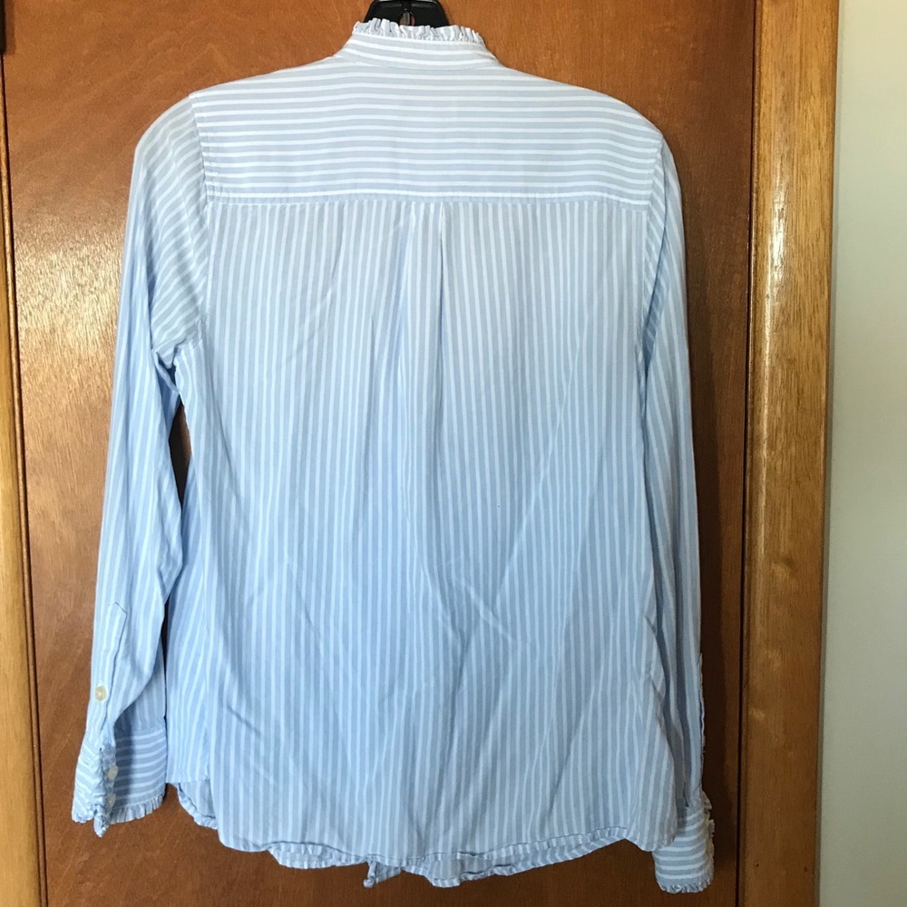 Vineyard Vines Lt Blue Striped Ruffle Blouse - Picture 5 of 6